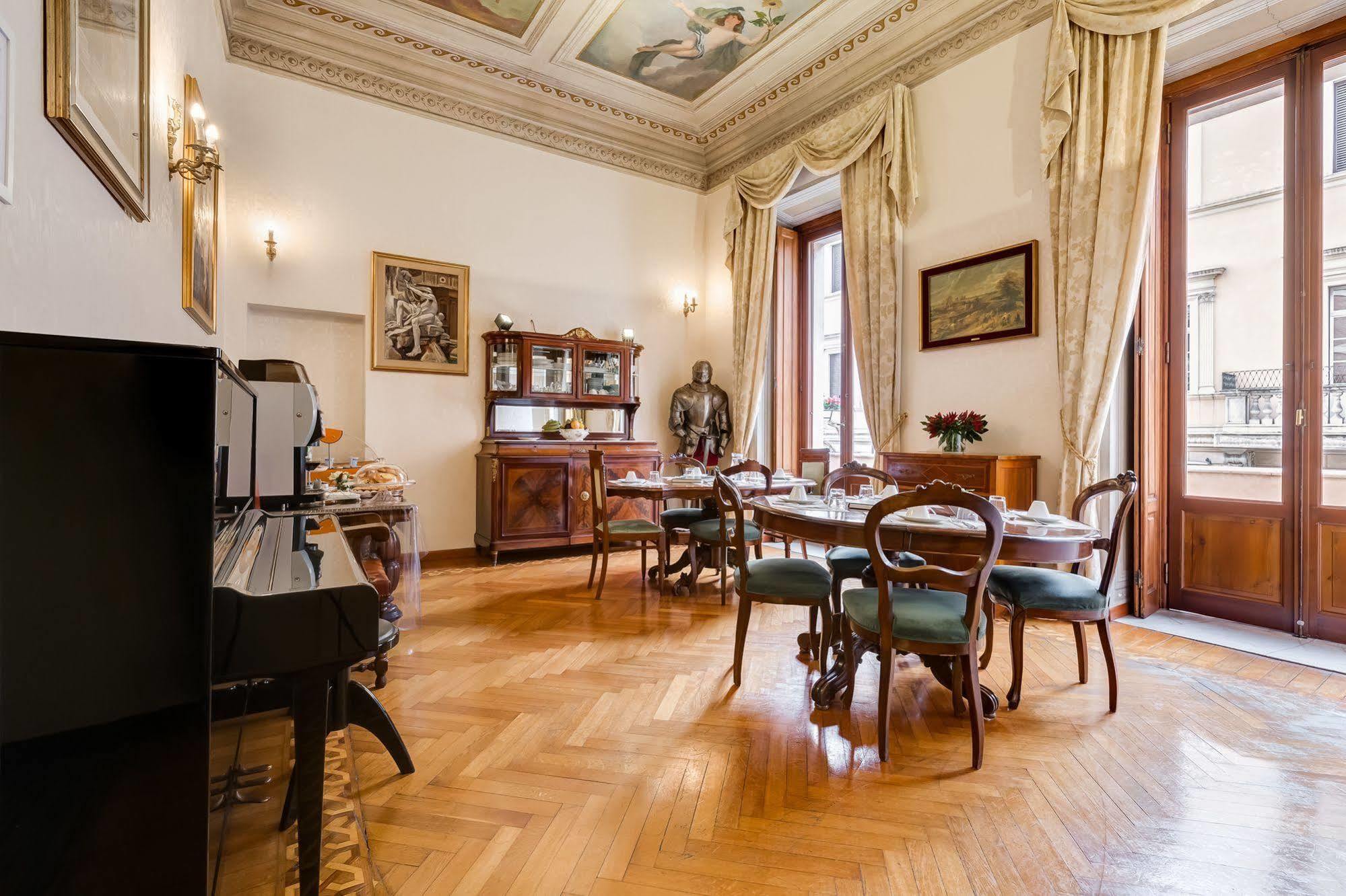 Affreschi Su Roma Luxury B&B Екстериор снимка